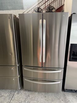 LG REFRIGERADOR LIKE NEW FRIDGE REFRIGERATOR HELADERA WORKING PROPERLY WARRANTY 4 MONTHS DELIVERY SERVICES