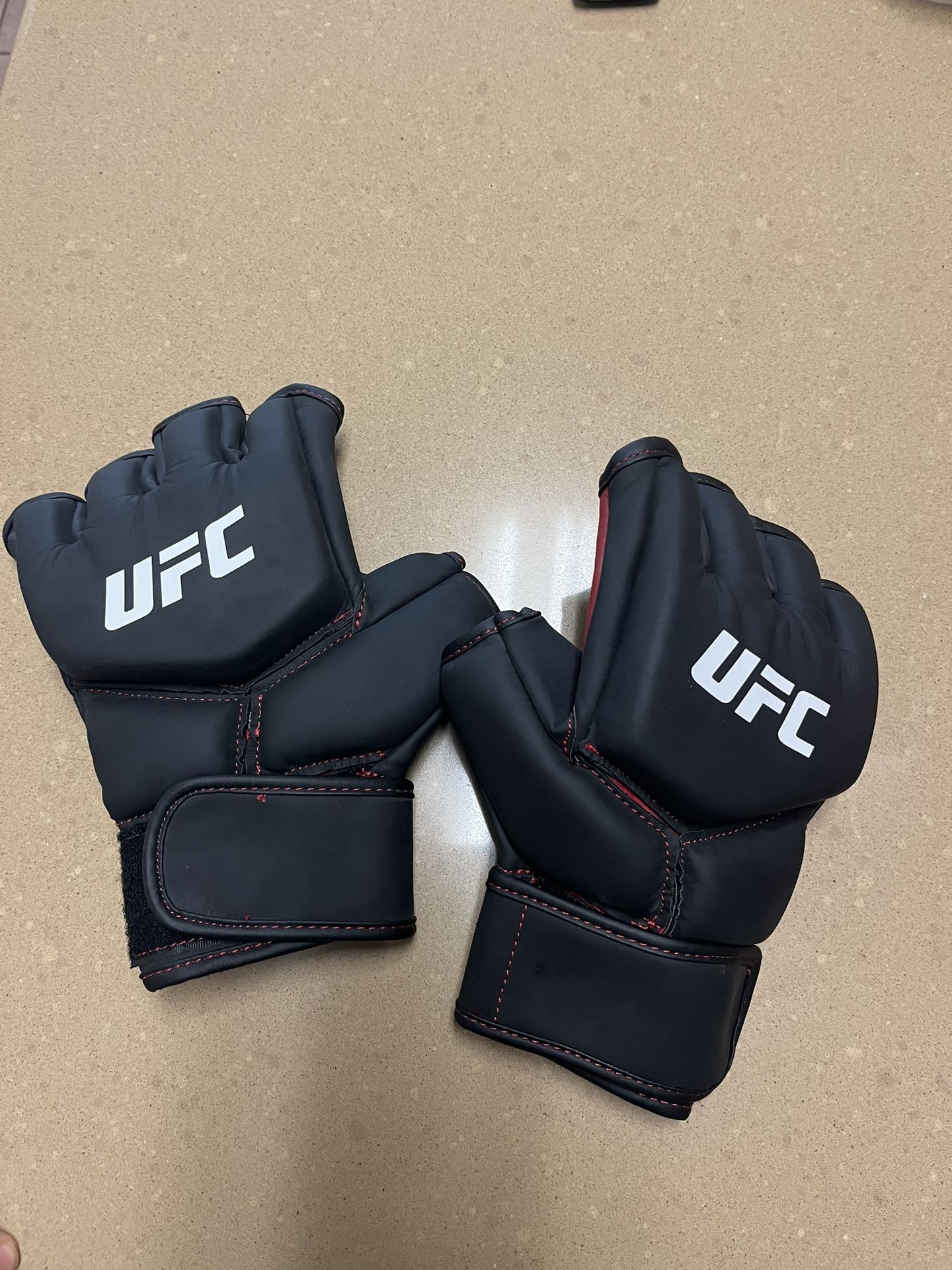 UFC Training Gloves