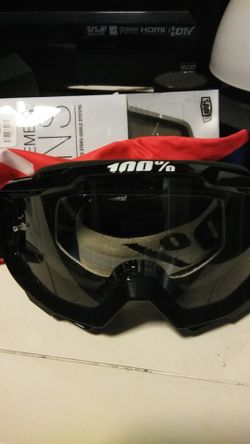 100% goggles with dual lens replacement