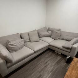 Sectional couch 