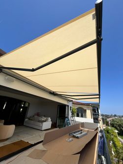 Motorized Awnings 