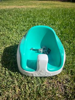 Bumbo baby chair