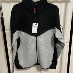 Nike tech Fleece Black Grey Medium