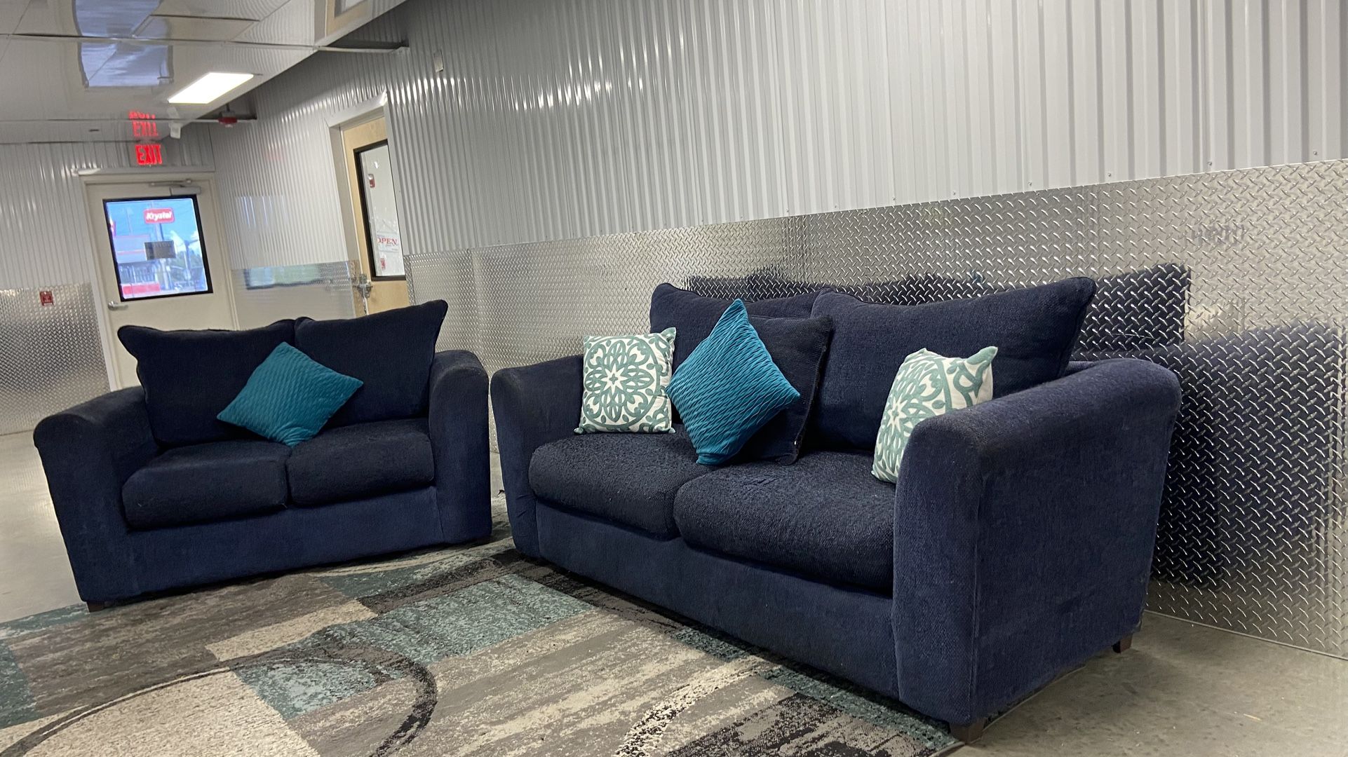Comfy Couches Set