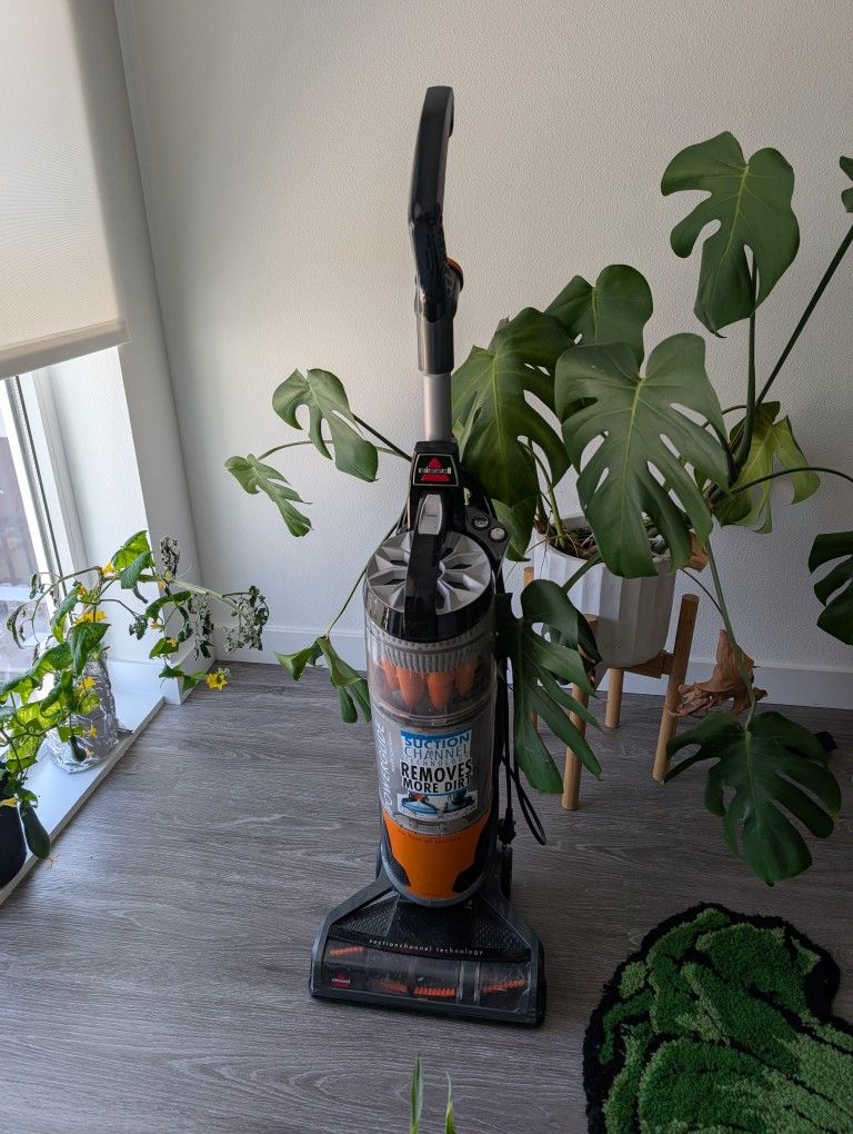 Bissell PowerClean Upright vacuum