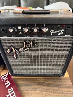 Fender Frontman 10G guitar practice amp