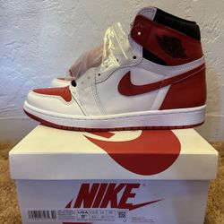 Jordan 1 Heritage Red 9.5 Men