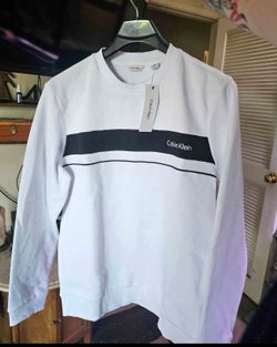 Calvin Klein Sweater