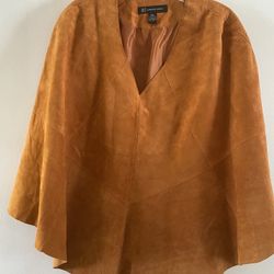 663  Preowned I N C International Concepts Leather/Polyester Poncho Size S-M  $15