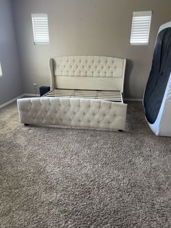King Tufted Bed