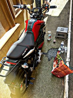 150 cc motorcycle