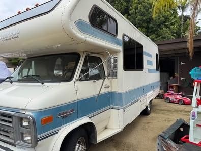 1989 22' Lazy Daze Motorhome