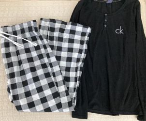 Calvin Klein XS Pajama Set