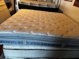 Serta iComfort Smart Surface Pillow Top Mattress