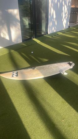 5,4 Al Merrick board - Find included