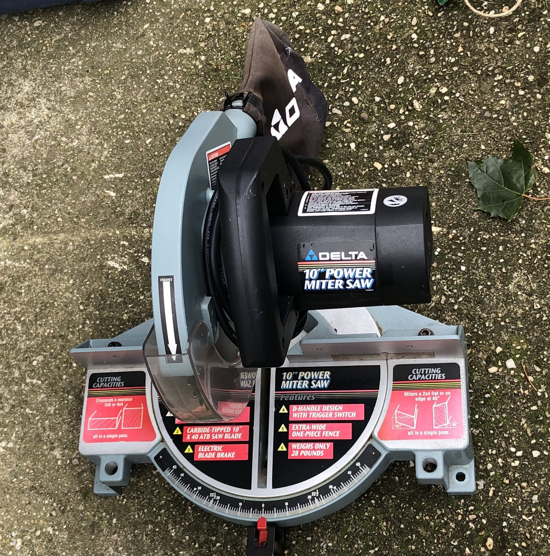 Delta 10 Inch Miter Saw 36-070