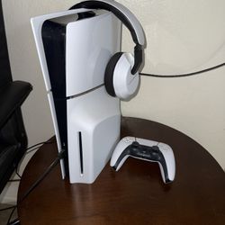 PS5 Console 