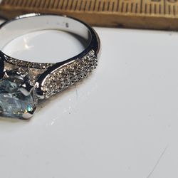 Wedding - 3.30 CTW  Ice Blue White Moissanite VVS  Diamond925 Sterling Silver , New 