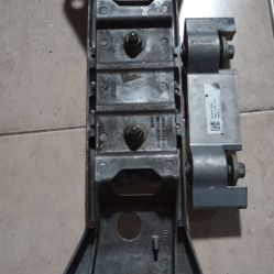 2015-17 Mustang V8 Manual Transmission Bracket