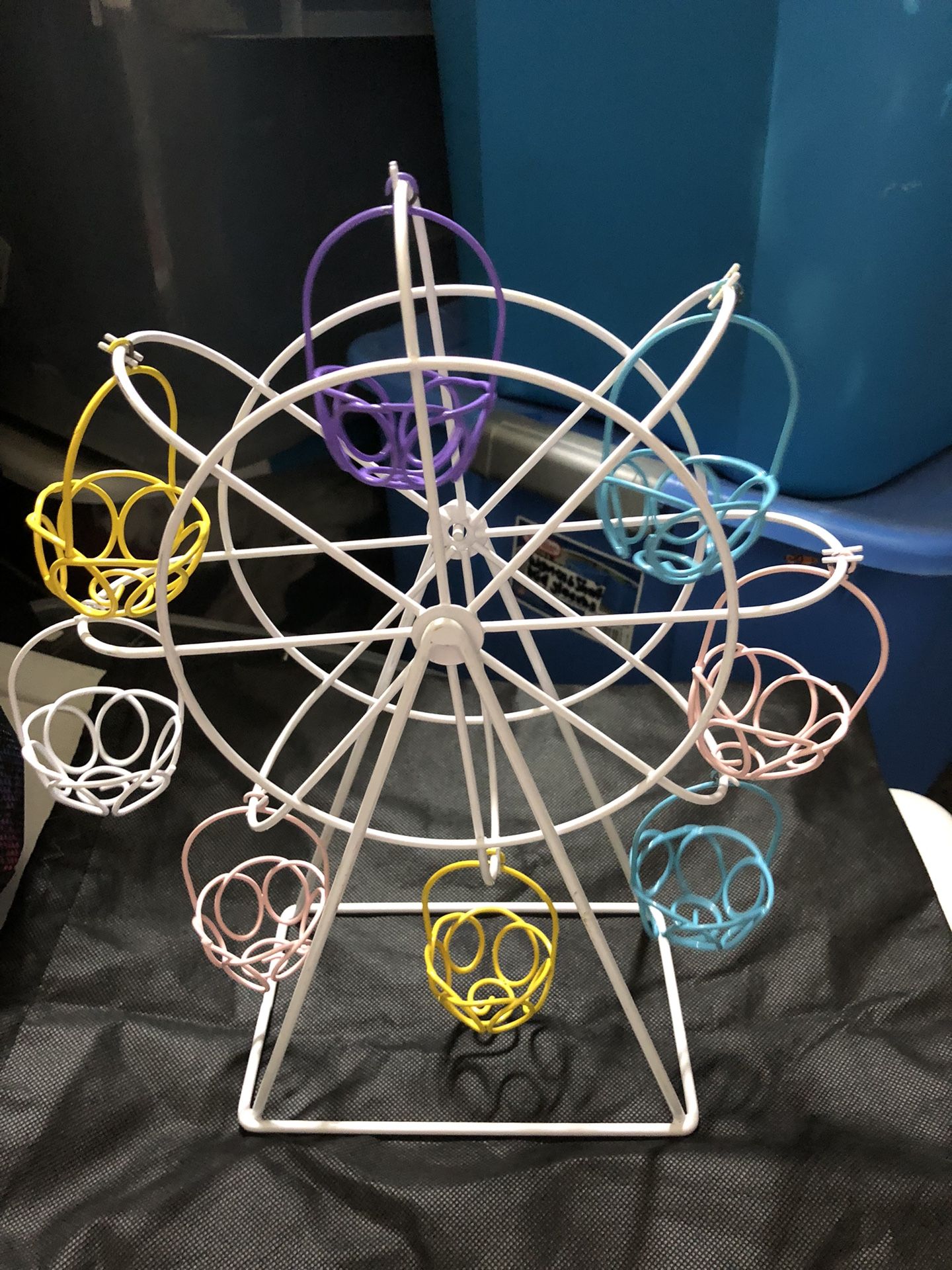 Vintage metal Easter egg holder Ferris wheel