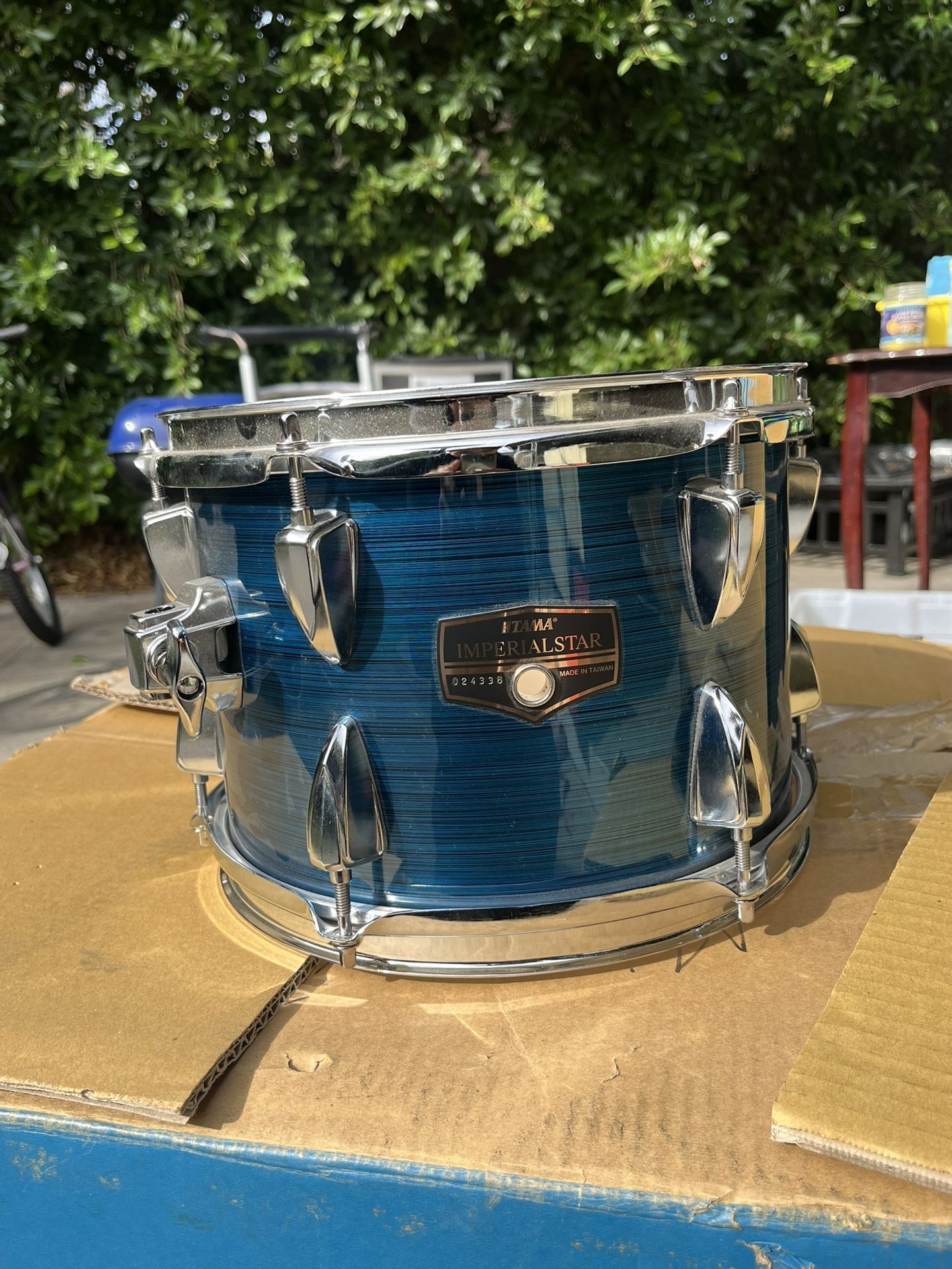 Tama Imperialstar IE52C 5-piece Complete Drum Set with Snare Drum and Meinl Cymbals - Hairline Blu