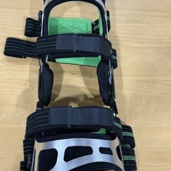 Orthomen OA Knee Brace Booster for mild to Moderate Knee osteoarthritis, Men & Women Orthopedic Solution for Knee Stability, Pain Relief, and Injury R