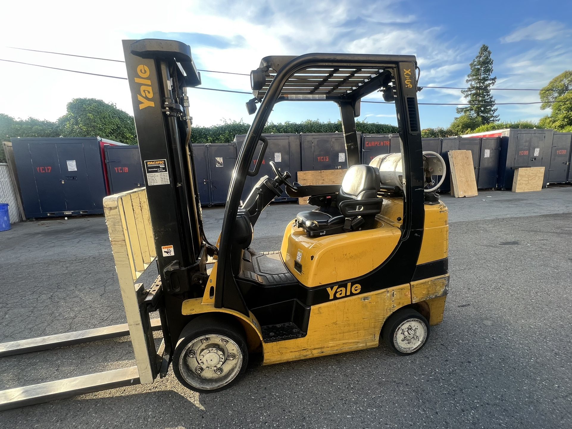 Yale Forklift 5k Lbs Max Capacity