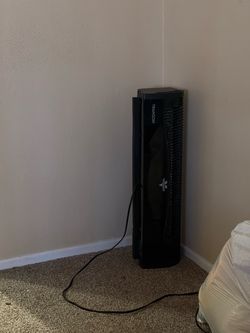Vornado Transom Window Fan Black