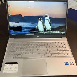 HP LAPTOP WITH BAG
