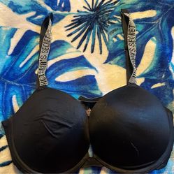 Victoria Secrets 34D bra