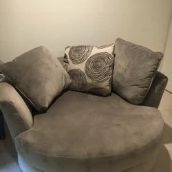 Swivel Barrel Chair / Loveseat