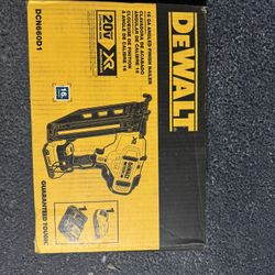 Dewalt 16 Ga Finish Nailer 