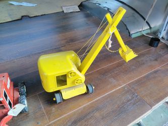 Vintage structo pressed steel digger