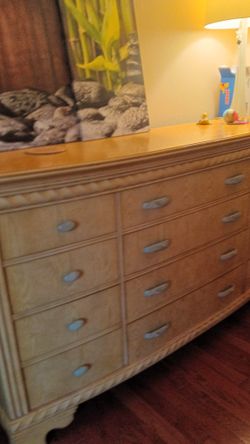 Dresser, 4 Poster California King