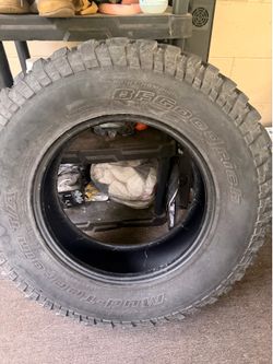 (Set of 4) 255/75/17  BFG mud terrains