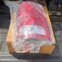 05 Dodge 1500  Passenger Side Tail Light Cover