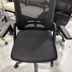 Rolling Adjustable Height Office Chair, Black