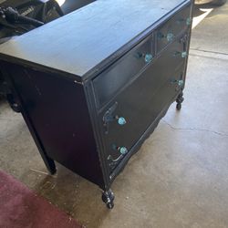 Dresser with Mirror 