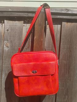 Vintage Red Samsonite Silhouette Carryon/Overnight Shoulder Bag