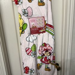 Strawberry short cake blanket