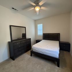 Living Spaces Bedroom Set