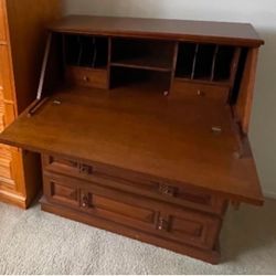 Classic High Quality Estate Furniture 