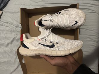 Nike Shoes Size 10.5