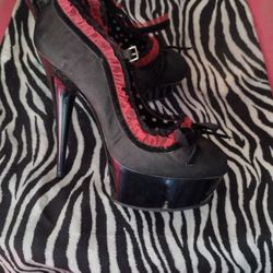 Size 7 High Heels 