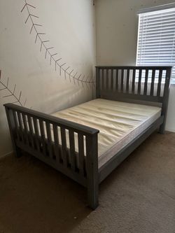Full size bed and dresser