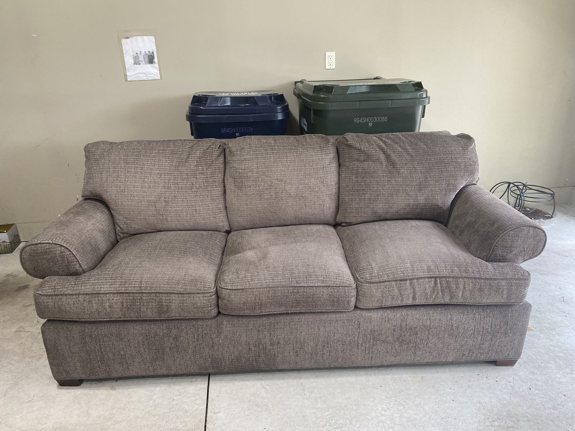 Hickory White 84” Couch 