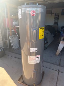 Rheem 40 Gallon Electric Water Heater (with receipt)