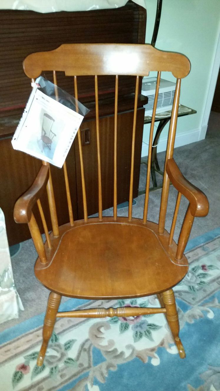 American Maple Rocking chair 