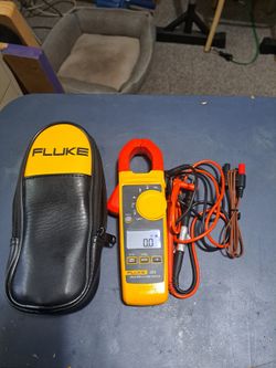 Fluke 325 clamp meter