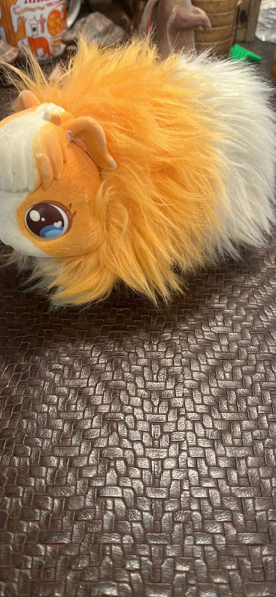 Little Live Pets Mama Surprise Soft Interactive Guinea Pig